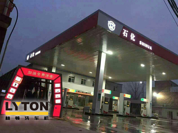 全自動洗車機設備——加油站、洗車店青睞！車友喜愛！Why？