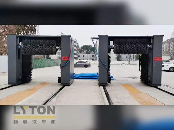 值此盛世華誕之際！林頓全自動(dòng)洗車機(jī)衷心祝愿偉大的祖國永遠(yuǎn)繁榮昌盛！